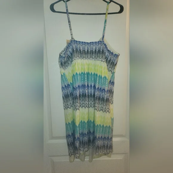 NWT Cacique Multicolor Zigzag Pattern Sleepwear Chemise Size 18/20 - Picture 2 of 5